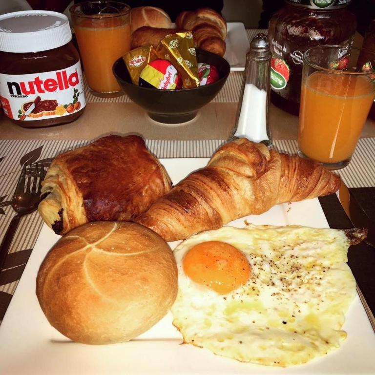 Logies Zen Aan Zee Bed & Breakfast Oostende Ngoại thất bức ảnh